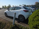 Used 2020 Toyota Yaris LE image 5