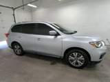 Used 2019 Nissan Pathfinder SL image 2