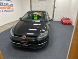 Used 2018 Volkswagen Golf SE image 2