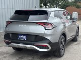 Used 2024 Kia Sportage LX image 3