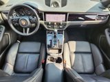 Used 2024 Porsche Macan image 6