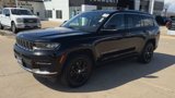 Used 2023 Jeep Grand Cherokee L Limited image 4