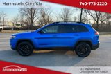Used 2023 Jeep Cherokee Altitude Lux image 5