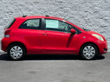 Used 2009 Toyota Yaris 2-Door Hatchback w/ Convenience Pkg image 5