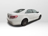 Used 2011 Toyota Camry LE image 3