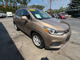 Used 2018 Chevrolet Trax LT w/ LT Convenience Package image 2