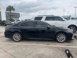 Used 2022 Toyota Camry LE image 2
