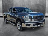 Used 2018 Nissan Titan SV image 3