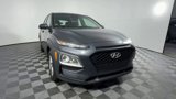 Used 2021 Hyundai Kona SE image 3