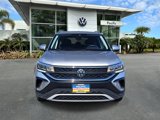 Used 2023 Volkswagen Taos SE image 2