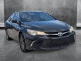 Used 2017 Toyota Camry SE image 3