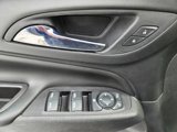 Used 2020 Chevrolet Equinox LT image 2