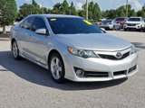 Used 2014 Toyota Camry SE image 2