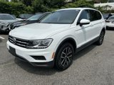 Used 2021 Volkswagen Tiguan SE w/ Panoramic Sunroof Package image 6