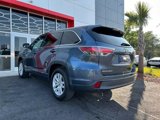 Used 2015 Toyota Highlander LE image 6