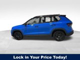 New 2025 Volkswagen Taos SE image 4