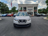 Used 2019 Nissan Kicks SV image 2