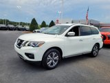 Used 2019 Nissan Pathfinder SV image 3