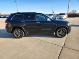 Used 2020 Jeep Grand Cherokee Limited image 2