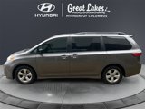Used 2020 Toyota Sienna LE image 2