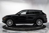 Used 2022 Porsche Cayenne w/ Premium Package image 5