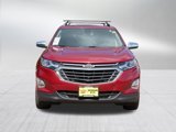 Used 2018 Chevrolet Equinox Premier image 2
