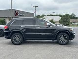 Used 2018 Jeep Grand Cherokee Limited image 4