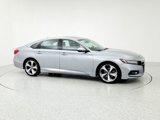 Used 2018 Honda Accord Touring image 3