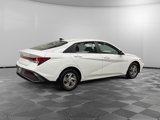 Used 2025 Hyundai Elantra SE image 5