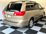 Used 2009 Toyota Sienna LE image 4