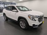 Used 2022 GMC Terrain SLT w/ Infotainment Package II image 3