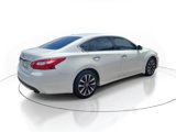 Used 2016 Nissan Altima 2.5 SL w/ 2.5 Technology Package image 3