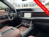 Used 2023 GMC Yukon Denali Ultimate image 4