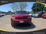 Used 2014 Jeep Grand Cherokee Laredo w/ 18" Wheel & 8.4" Radio Group image 2