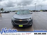 Used 2019 Chevrolet Traverse LT image 2