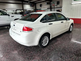 Used 2009 Ford Focus SE image 4