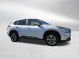 Used 2023 Nissan Rogue SV image 2