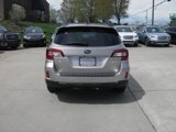 Used 2017 Subaru Outback 2.5i Limited image 6