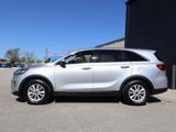 Used 2019 Kia Sorento LX image 2