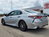 Used 2024 Toyota Camry SE image 3
