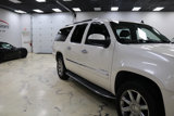 Used 2011 GMC Yukon XL Denali image 4