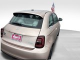 New 2024 FIAT 500 e image 4