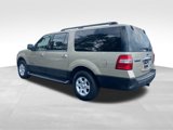 Used 2007 Ford Expedition EL XLT image 3