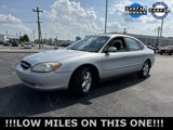 Used 2001 Ford Taurus SE image 4
