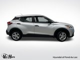 Used 2020 Nissan Kicks S image 2