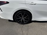 Used 2021 Toyota Camry SE image 6