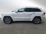Used 2017 Jeep Grand Cherokee Overland w/ Trailer Tow Group IV image 6
