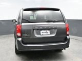 Used 2018 Dodge Grand Caravan SE image 5