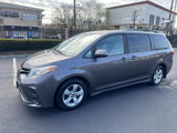 Used 2018 Toyota Sienna LE image 4