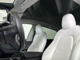 Used 2022 Tesla Model Y Performance image 3